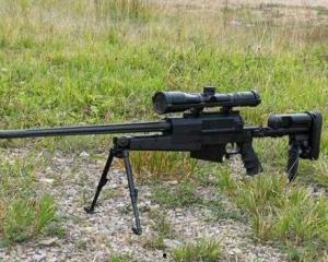 国产10式狙击枪视频,精准射击，彰显我国军工实力