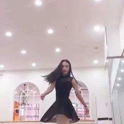 国产丽柜筱筱视频,惊艳演绎，时尚与美学的完美融合