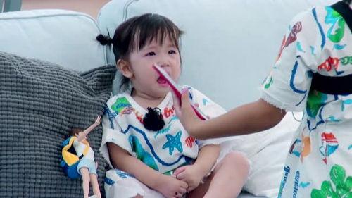 国产学生装小女儿视频,青春活力，传承经典